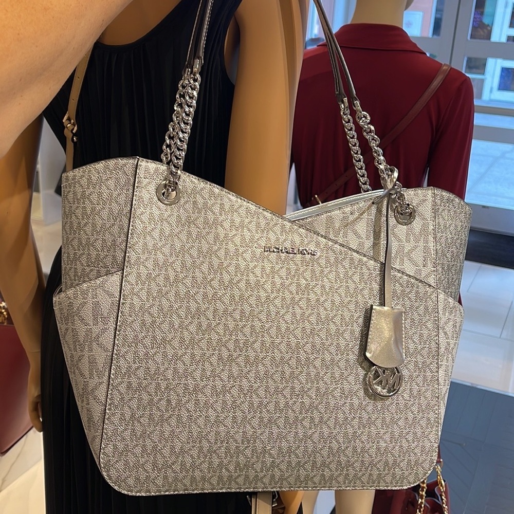Michael Kors Jet Set Travel Large Chained Tote Shoulder Bag MK
Silver - Picture 2 of 16